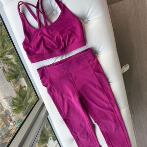 lululemon athletica Magenta - Bra + Leggings - size 6